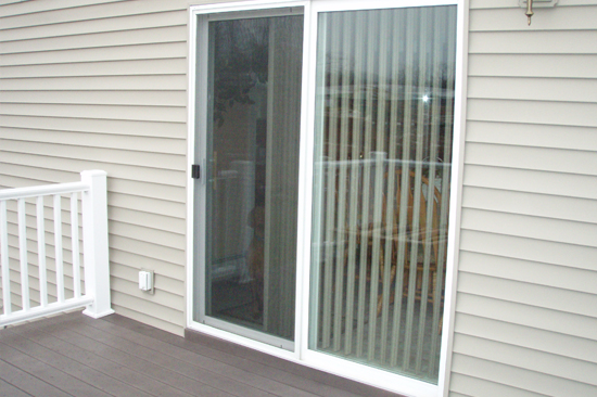 Thistletown-screen-door-repair